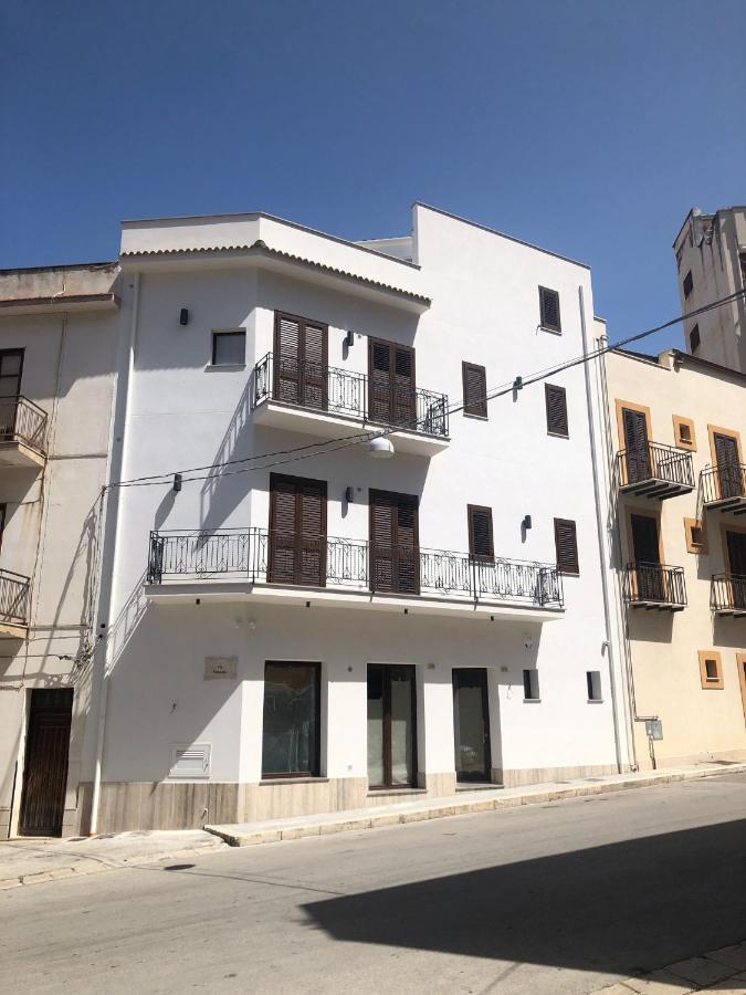 Porta Del Golfo Apartments & Suites Castellammare del Golfo Buitenkant foto