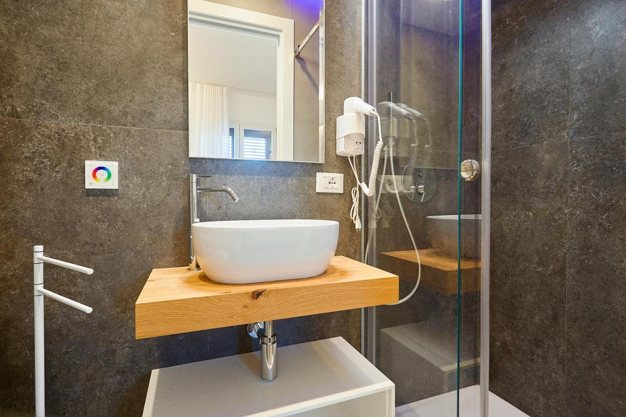 Porta Del Golfo Apartments & Suites Castellammare del Golfo Buitenkant foto