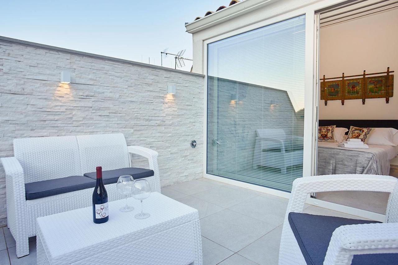 Porta Del Golfo Apartments & Suites Castellammare del Golfo Buitenkant foto