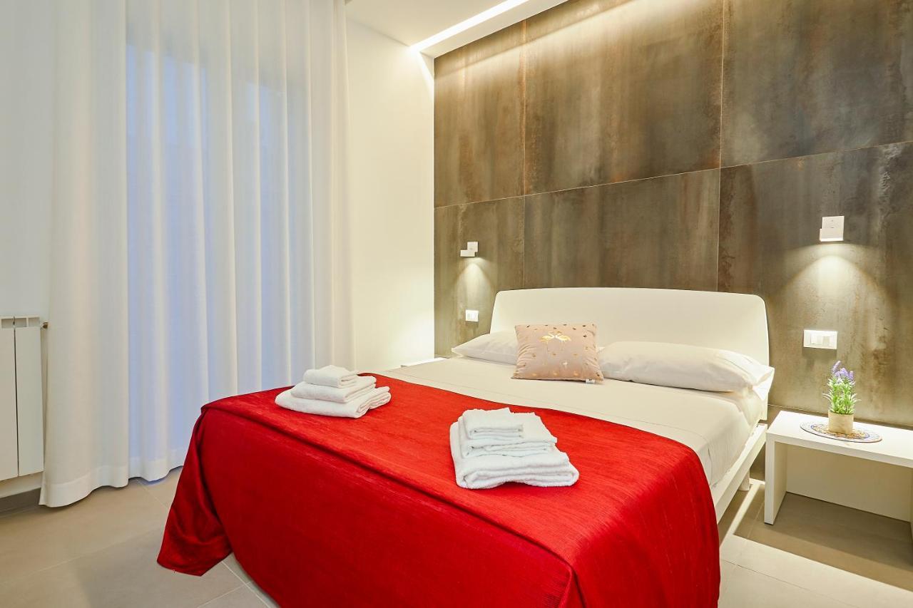 Porta Del Golfo Apartments & Suites Castellammare del Golfo Buitenkant foto