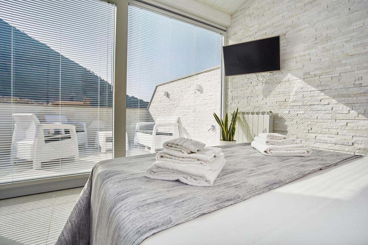 Porta Del Golfo Apartments & Suites Castellammare del Golfo Buitenkant foto